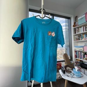 Uniqlo T-shirt